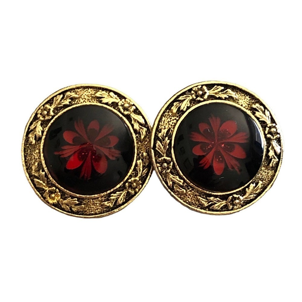 Final Touch Gold Tone Resin Red Flower Clip On Vintage Designer Earrings